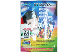 40105050 mediatech glossy adhesive pvc film 01