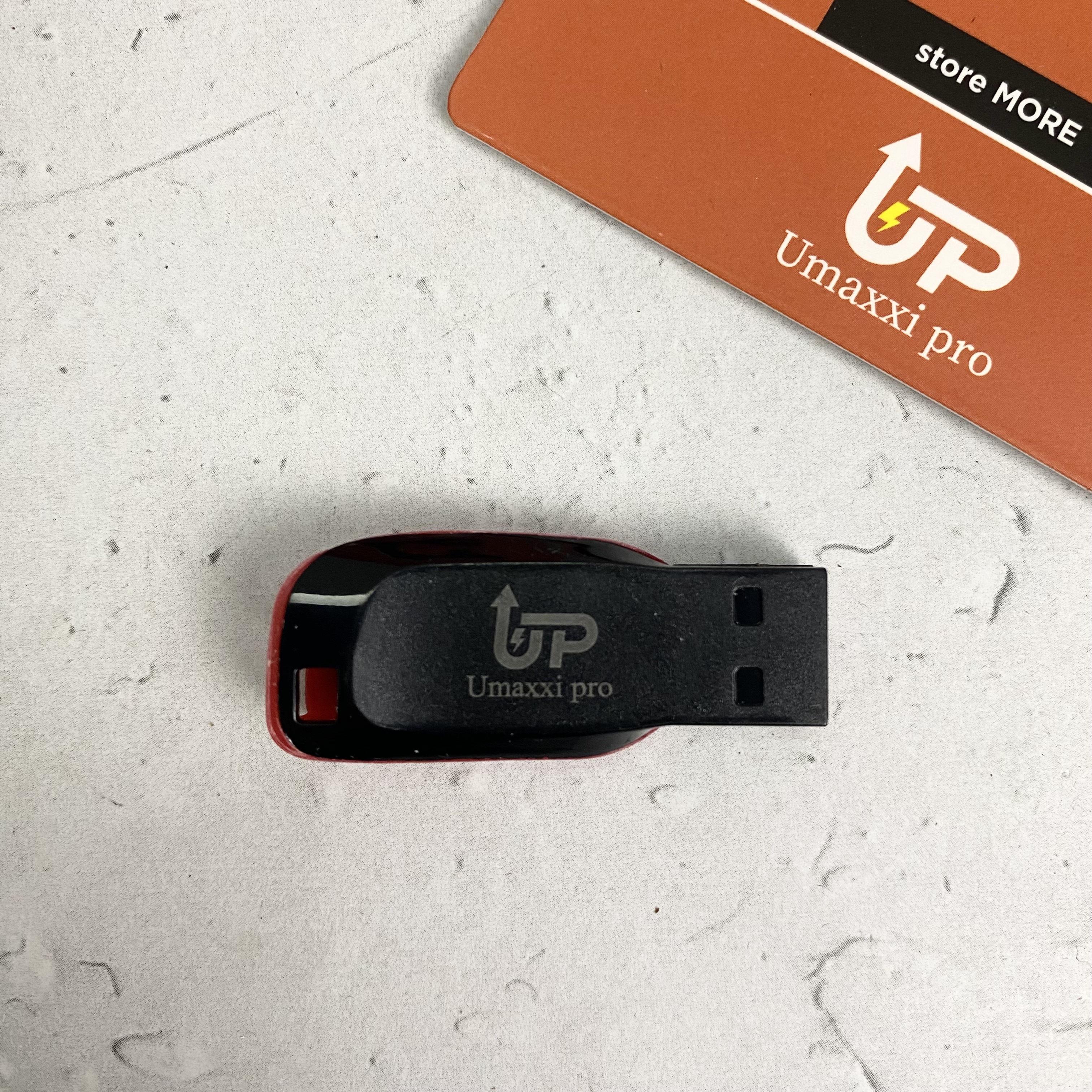 Ummaxi pro flash disk 01